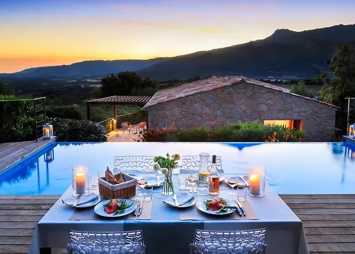 Villa En Pierre Avec Piscine Chauffee, A Proximite Des Belles Plages Du Sud De La Corse !