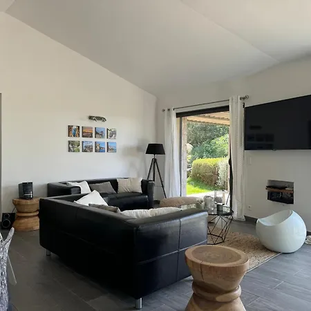 En Pierre Avec Piscine Chauffee, A Proximite Des Belles Plages Du Sud De La Corse ! Villa *