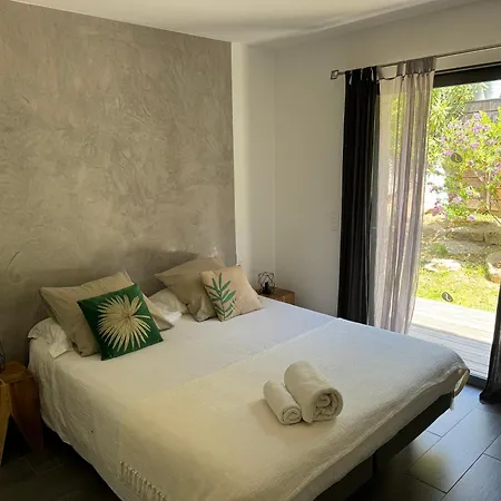 Villa En Pierre Avec Piscine Chauffee, A Proximite Des Belles Plages Du Sud De La Corse ! Figari (Corsica)