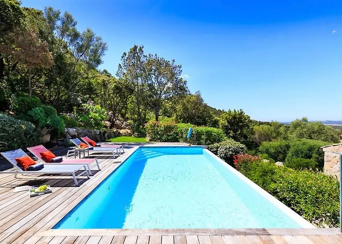 En Pierre Avec Piscine Chauffée, à Proximité Des Belles Plages Du Sud De La Corse ! Villa *
