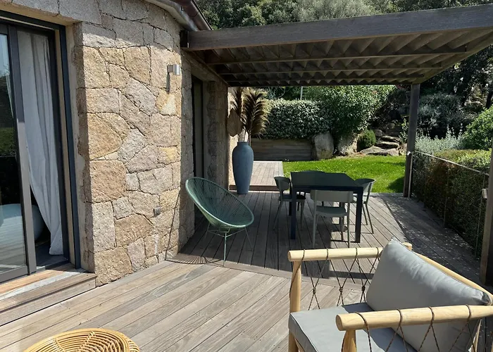 En Pierre Avec Piscine Chauffée, à Proximité Des Belles Plages Du Sud De La Corse ! Figari (Corsica)